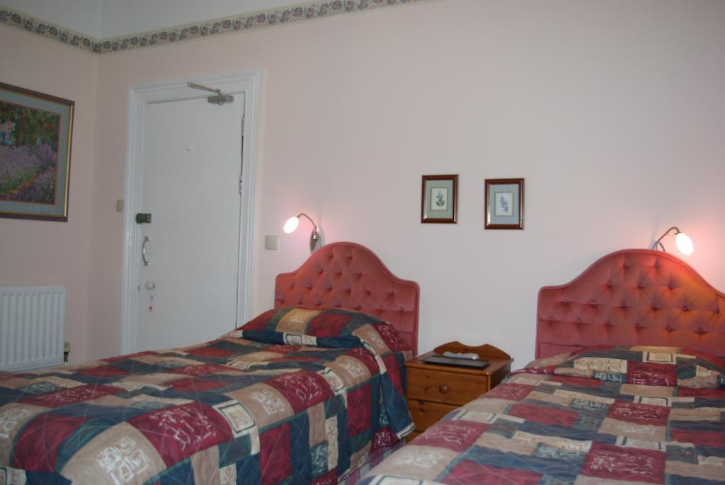 Menai Bank Hotel Caernarfon Zimmer foto